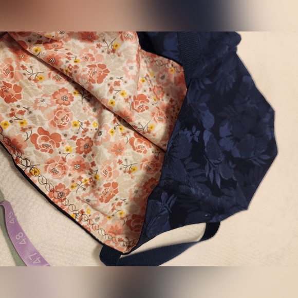 Handmade Navy Blue Flower Design Tote Bag - Picture 3 of 5